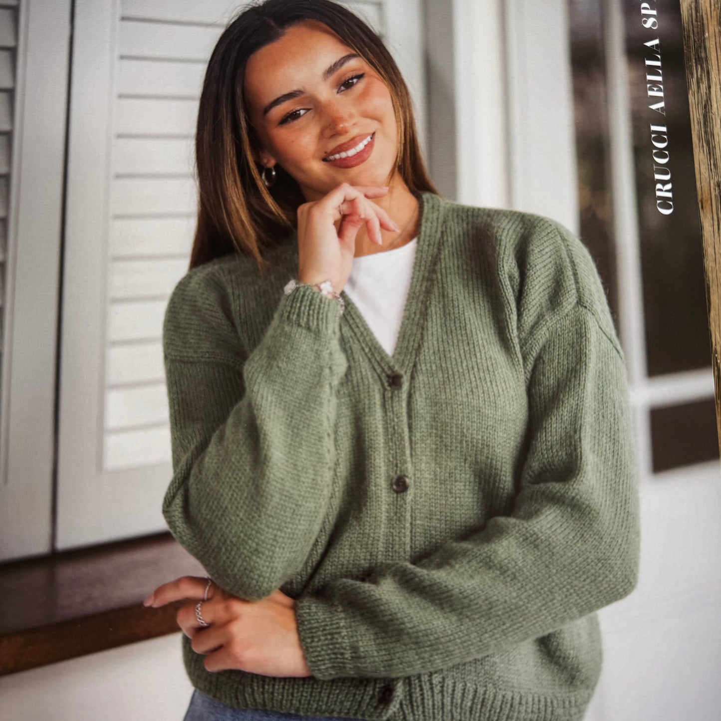 Pattern | Crucci Aella 8ply | Boxy V Cardigan | 2307