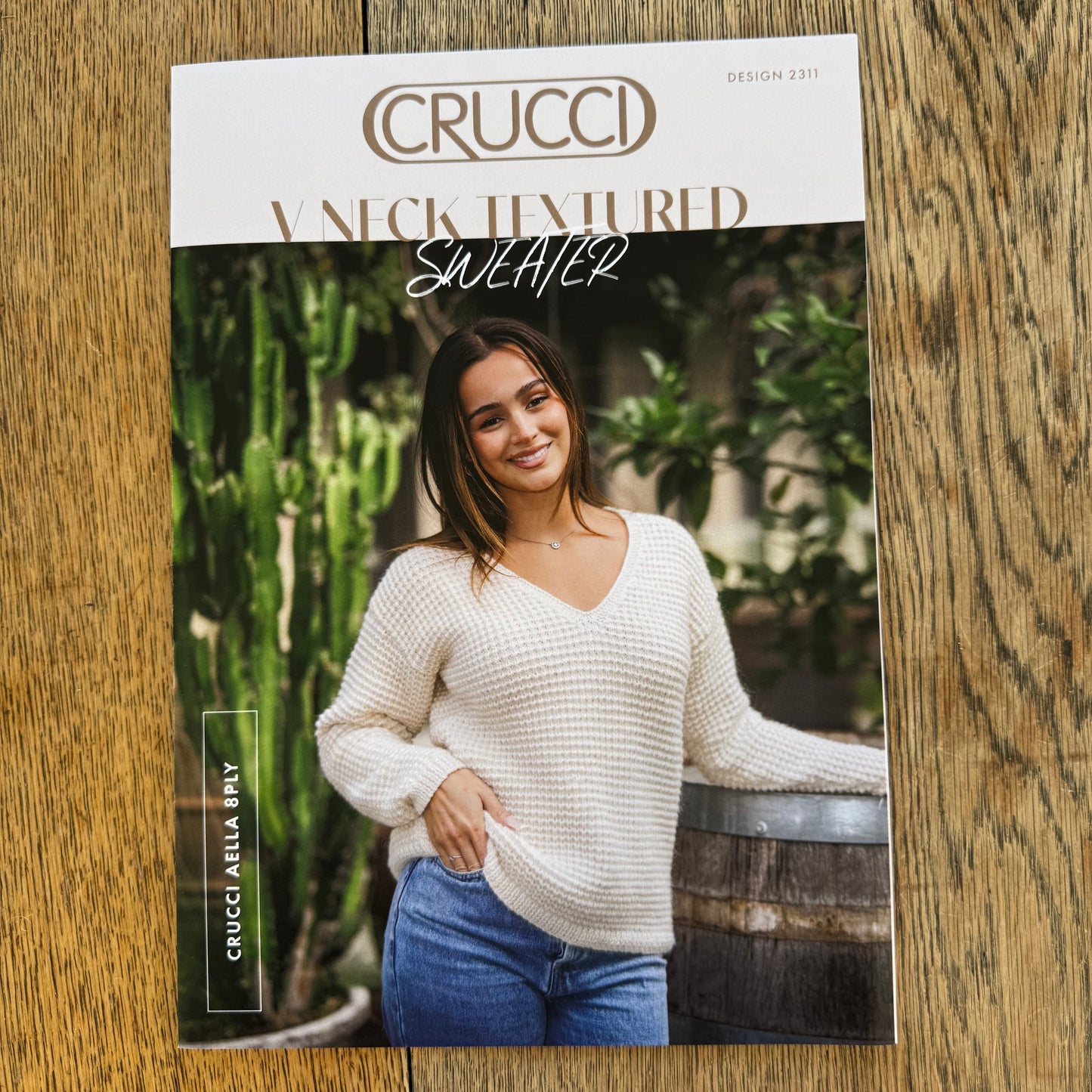 Pattern | Crucci Aella 8ply | V-Neck Textured Sweater | 2311