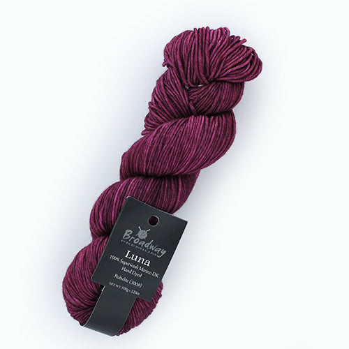 Broadway | Luna | 100% Merino hand dyed | DK