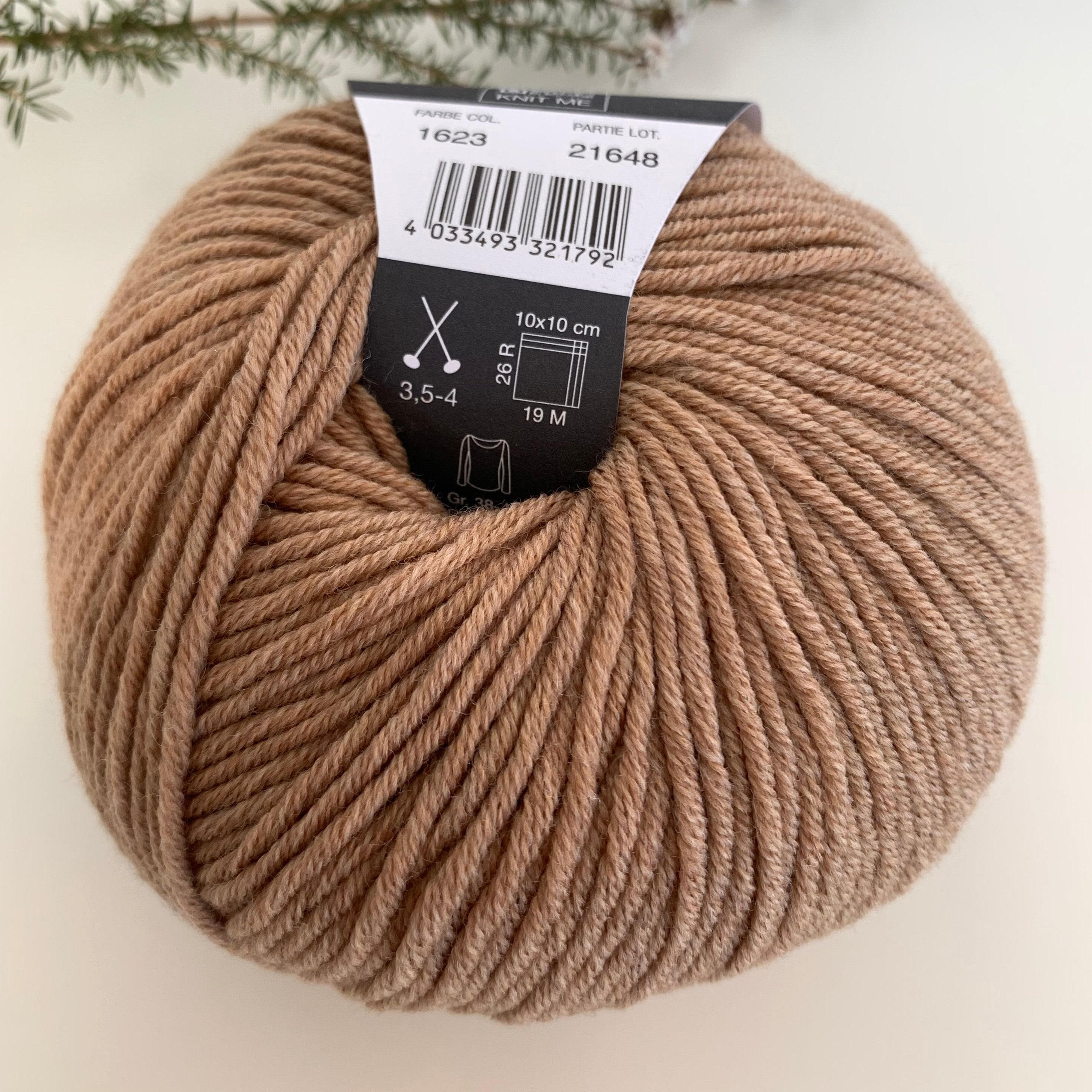 LOT 100% New Zealand top wool 2 ply yarn