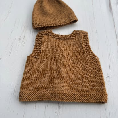 Pattern | The Kiwi Knit & Stitch Co | Ava + Archie Vintage Vest + Hat | 8ply