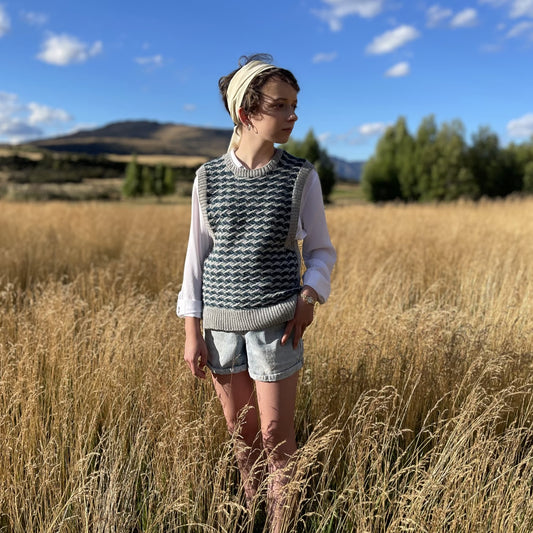 Pattern | Kiniki Knits | Elise Vest