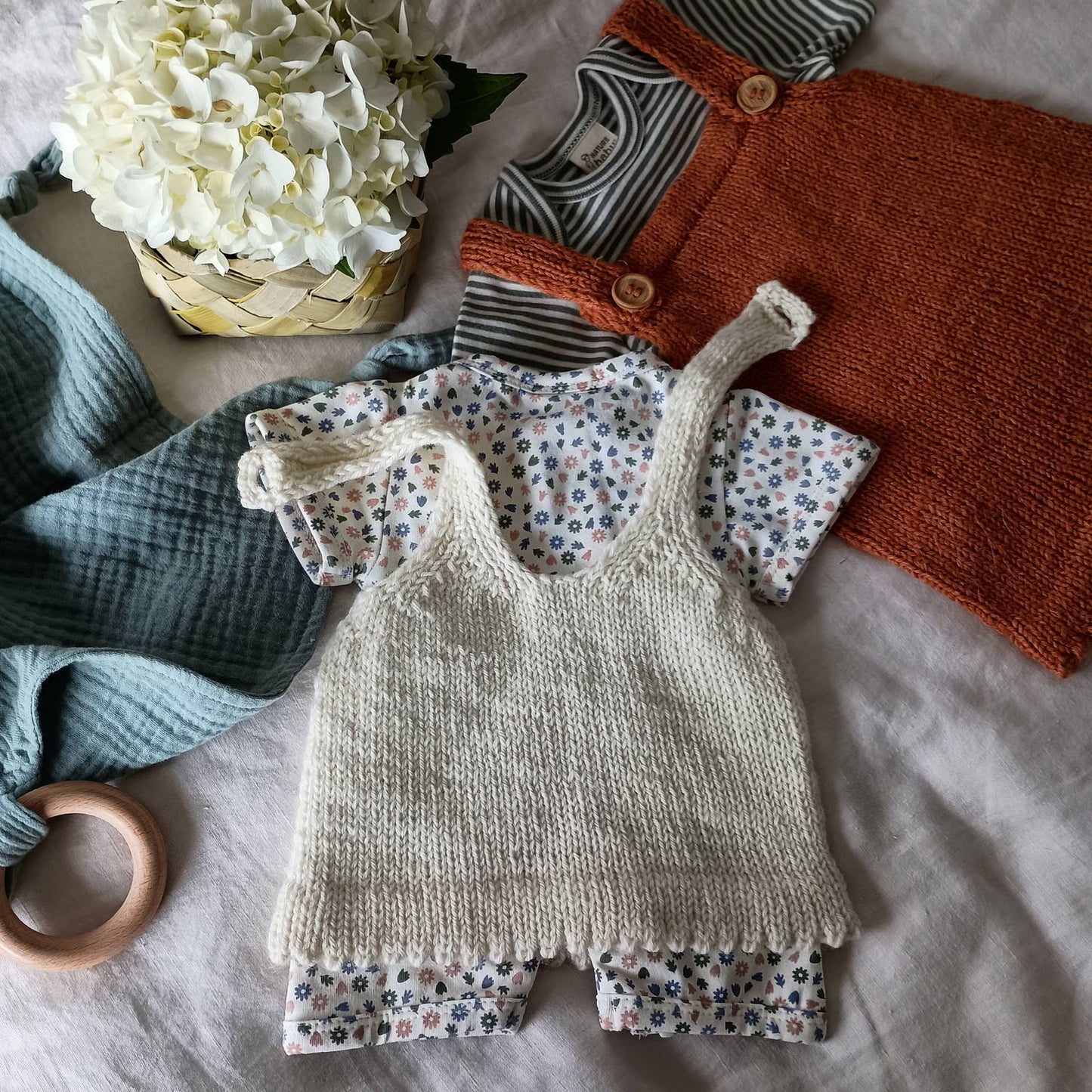Pattern | Kiniki Knits | Mrs Blackbird